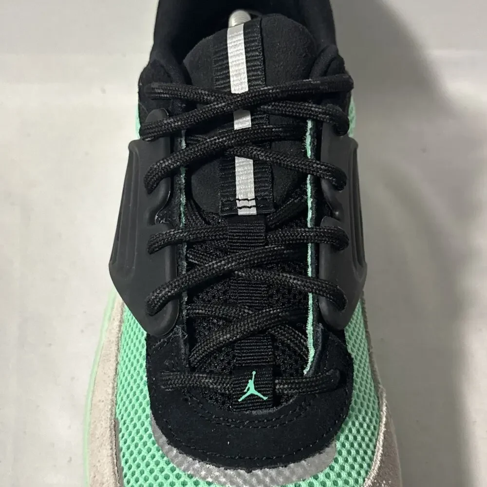 Jordan Trunner O/S Men's Shoes (Black/Neutral Grey/Mint Foam/Green Glow) Size 11